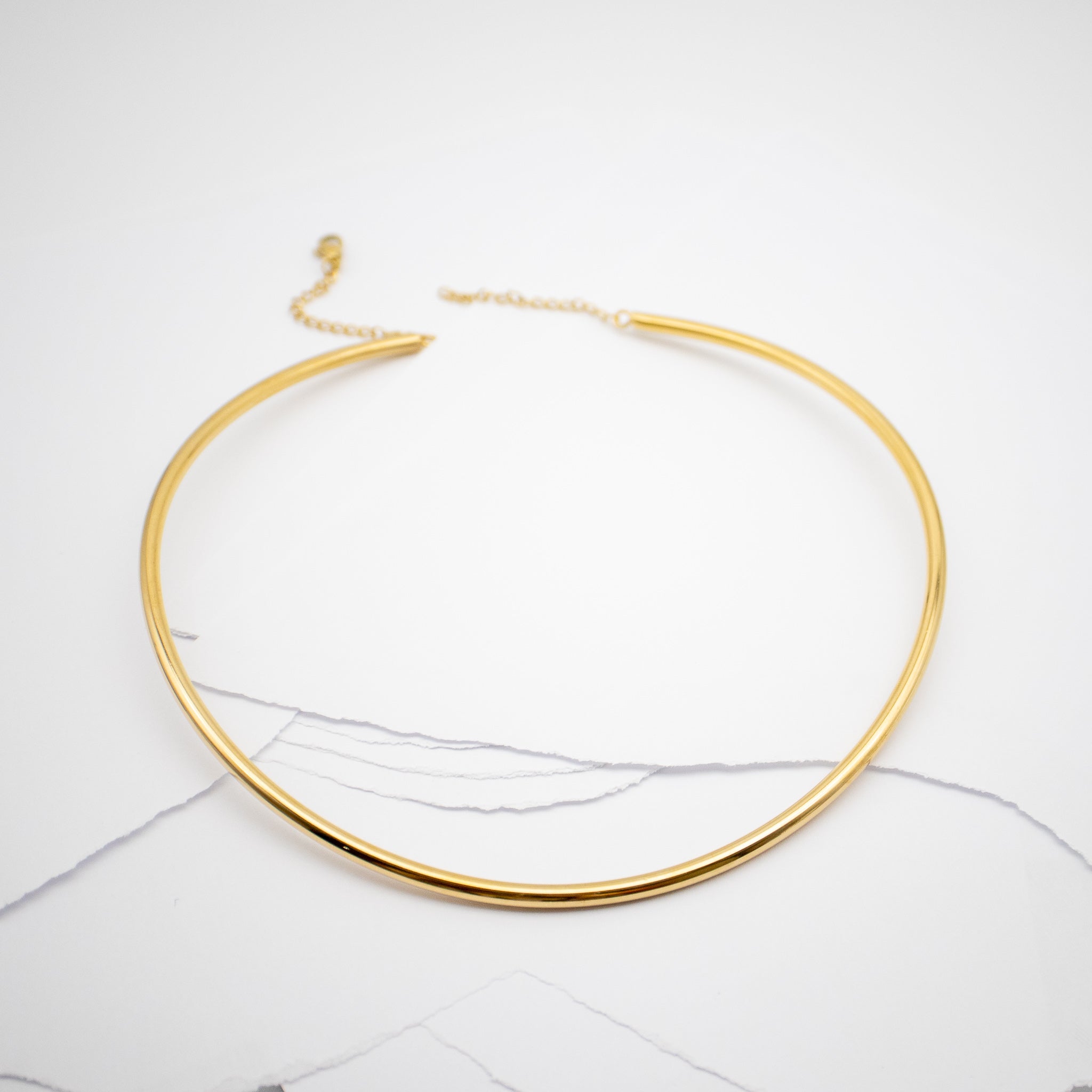 Aro Gold Choker Necklace